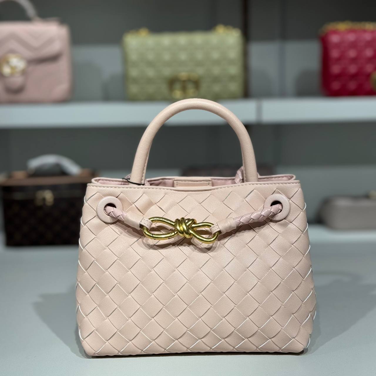 Bottega Veneta 1601