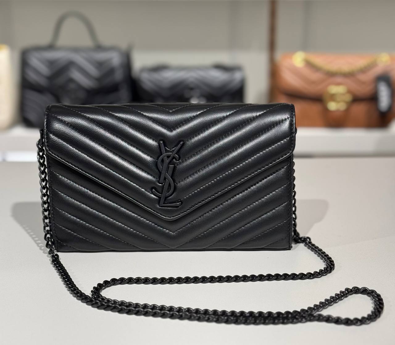 Yves Saint Laurent 13426