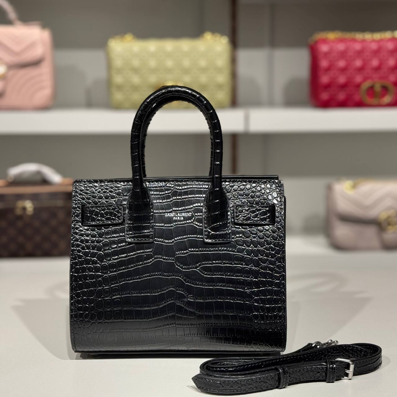 Yves Saint Laurent 7801