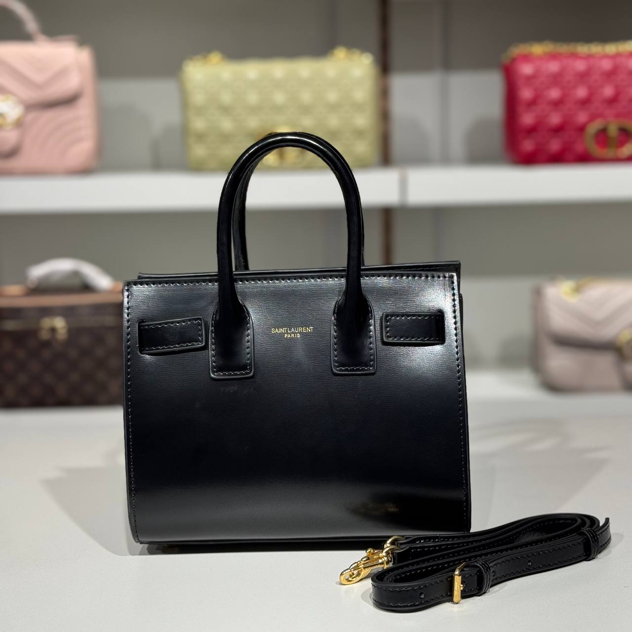 Yves Saint Laurent 7801