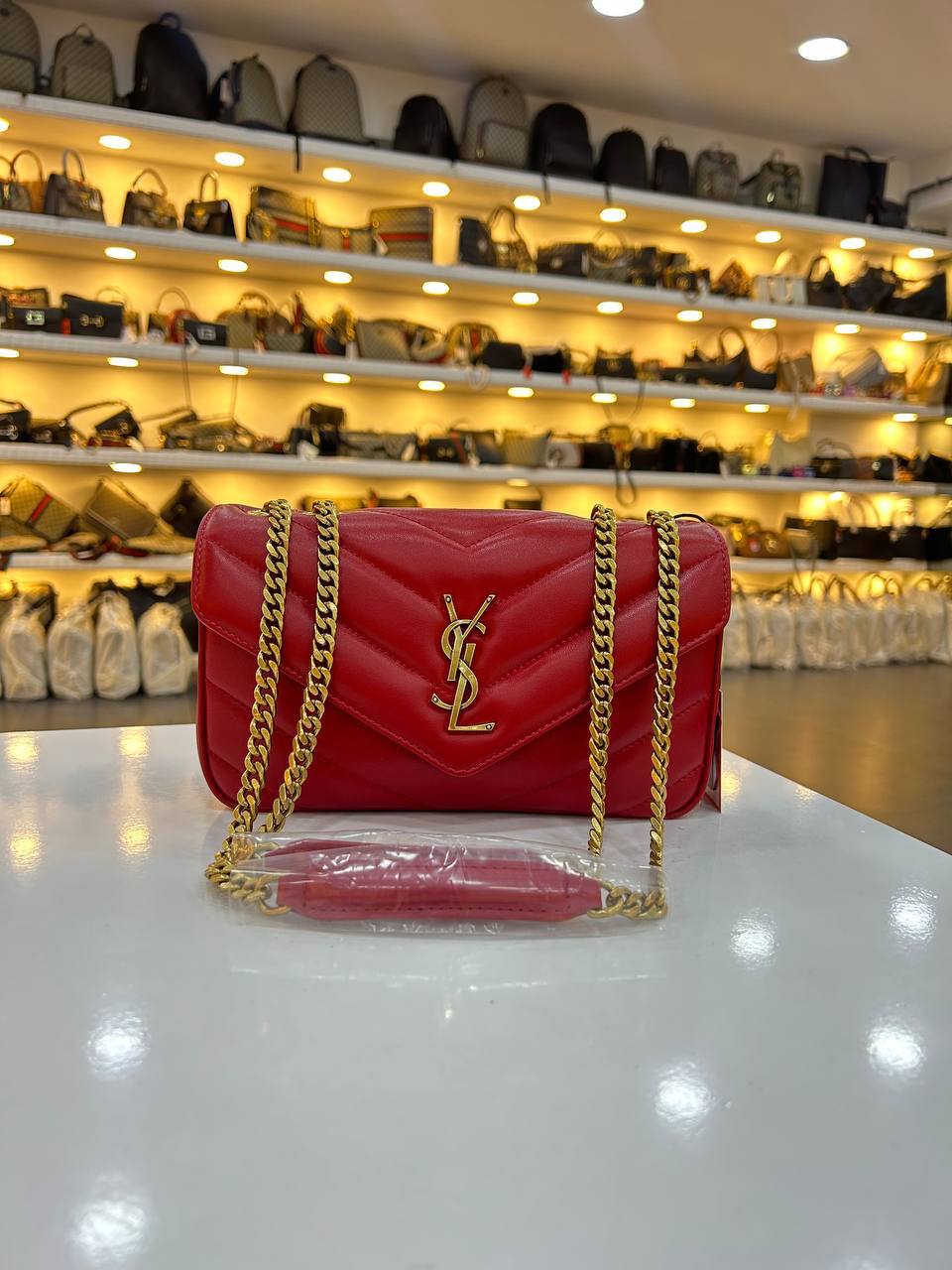 Yves Saint Laurent 3745
