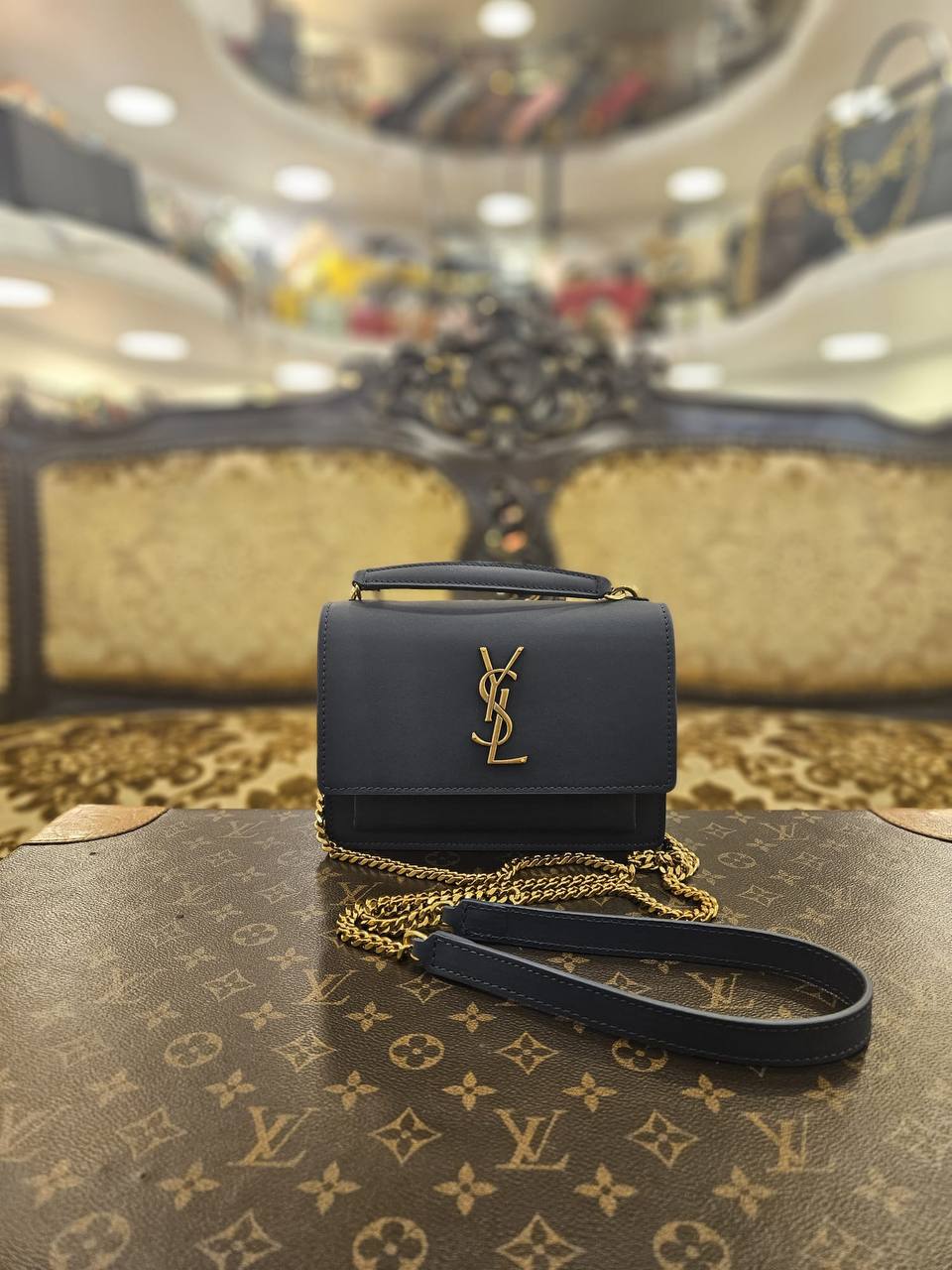 Yves Saint Laurent 3682